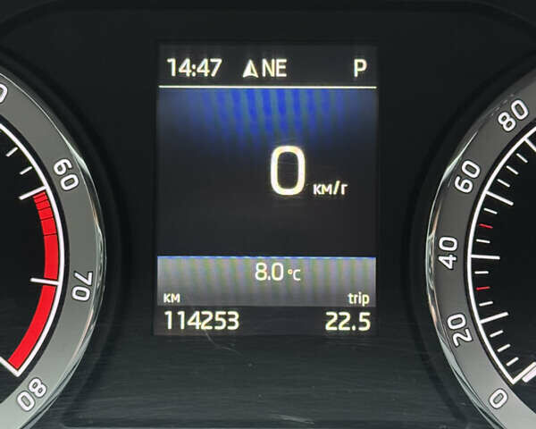 Серый Шкода Karoq, объемом двигателя 1.5 л и пробегом 114 тыс. км за 18700 $, фото 13 на Automoto.ua