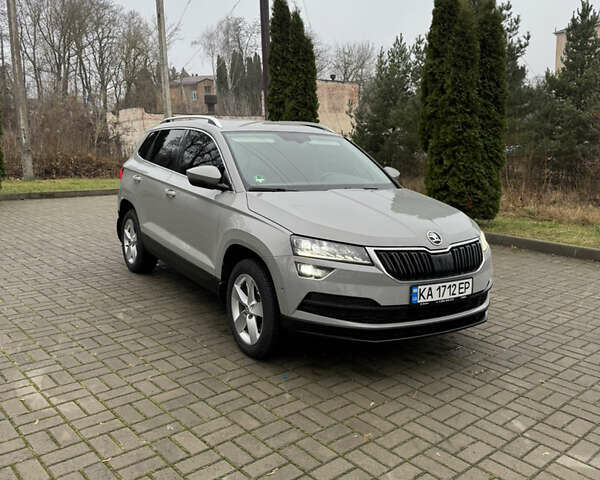 Серый Шкода Karoq, объемом двигателя 1.5 л и пробегом 114 тыс. км за 18700 $, фото 34 на Automoto.ua