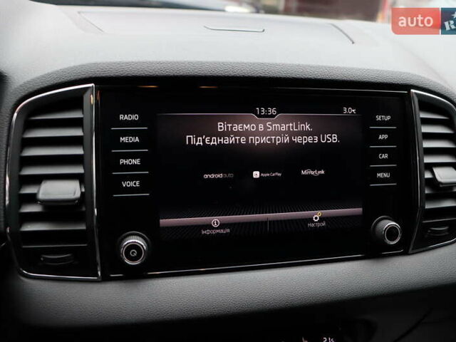 Серый Шкода Karoq, объемом двигателя 1.5 л и пробегом 212 тыс. км за 18900 $, фото 27 на Automoto.ua