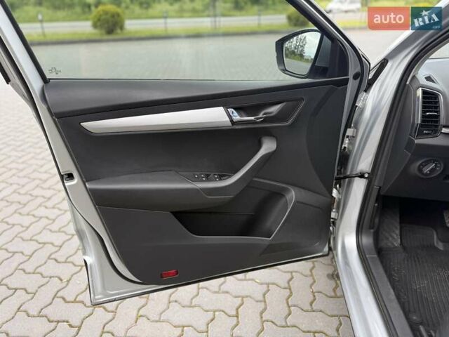 Серый Шкода Karoq, объемом двигателя 1.5 л и пробегом 253 тыс. км за 16500 $, фото 20 на Automoto.ua