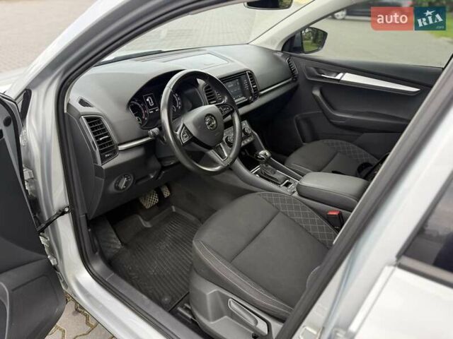 Серый Шкода Karoq, объемом двигателя 1.5 л и пробегом 253 тыс. км за 16500 $, фото 33 на Automoto.ua