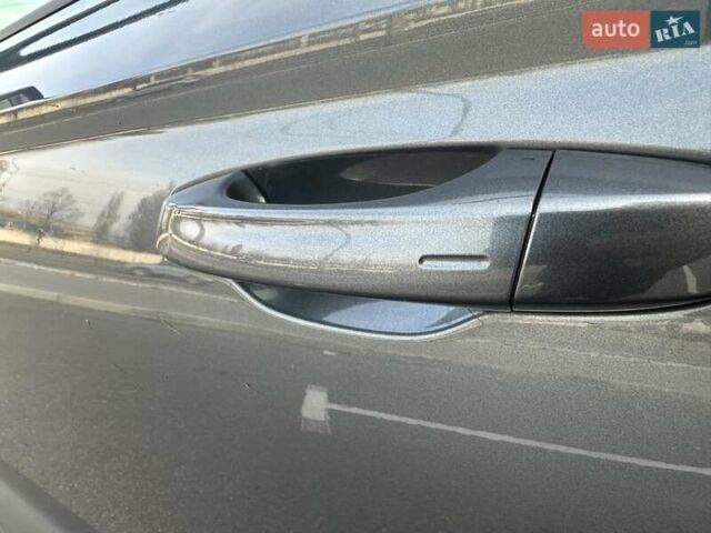 Сірий Шкода Karoq, об'ємом двигуна 1.5 л та пробігом 137 тис. км за 19900 $, фото 18 на Automoto.ua