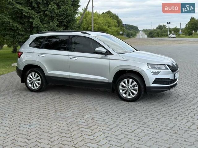 Серый Шкода Karoq, объемом двигателя 1.5 л и пробегом 253 тыс. км за 16500 $, фото 10 на Automoto.ua