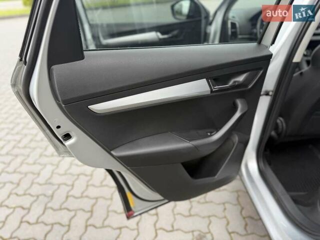 Серый Шкода Karoq, объемом двигателя 1.5 л и пробегом 253 тыс. км за 16500 $, фото 29 на Automoto.ua