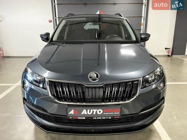 Сірий Шкода Karoq, об'ємом двигуна 1.5 л та пробігом 76 тис. км за 22900 $, фото 4 на Automoto.ua