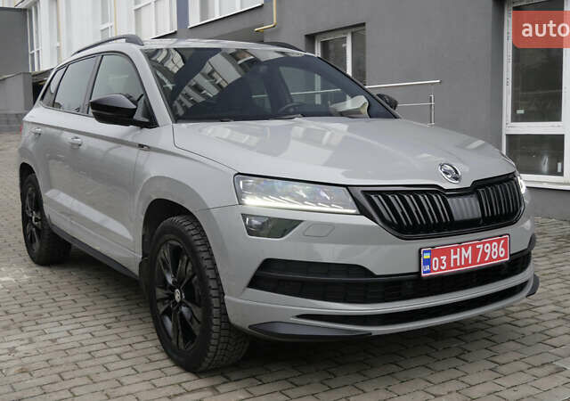 Сірий Шкода Karoq, об'ємом двигуна 0 л та пробігом 148 тис. км за 29990 $, фото 5 на Automoto.ua