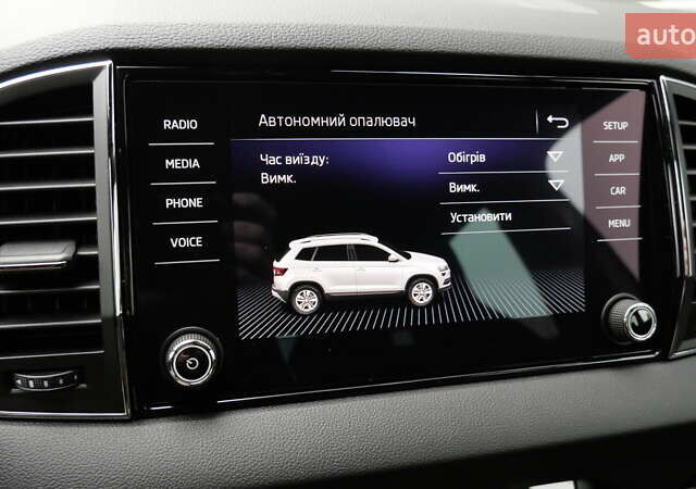 Сірий Шкода Karoq, об'ємом двигуна 0 л та пробігом 148 тис. км за 29990 $, фото 53 на Automoto.ua