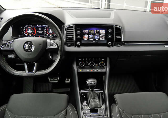 Сірий Шкода Karoq, об'ємом двигуна 0 л та пробігом 148 тис. км за 29990 $, фото 34 на Automoto.ua