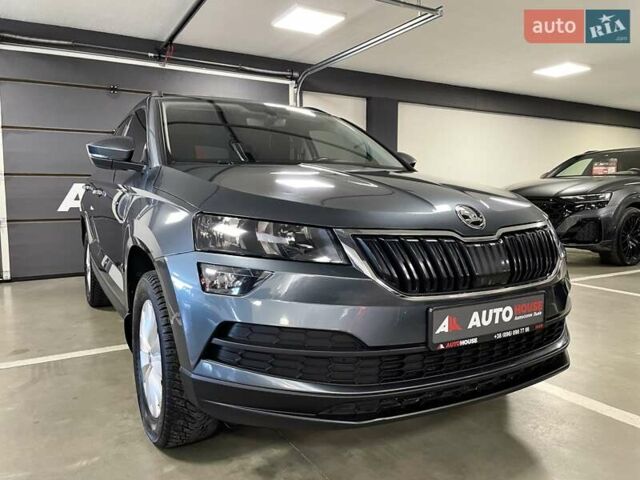 Сірий Шкода Karoq, об'ємом двигуна 1.5 л та пробігом 76 тис. км за 22900 $, фото 7 на Automoto.ua
