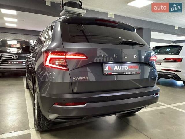 Сірий Шкода Karoq, об'ємом двигуна 1.5 л та пробігом 76 тис. км за 22900 $, фото 15 на Automoto.ua