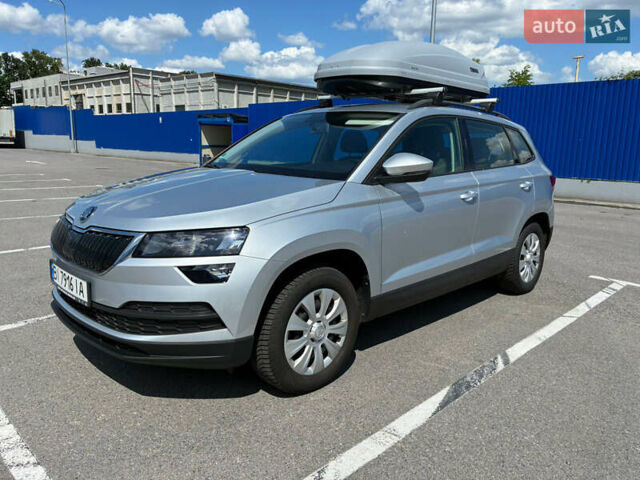 Сірий Шкода Karoq, об'ємом двигуна 1 л та пробігом 68 тис. км за 16200 $, фото 2 на Automoto.ua