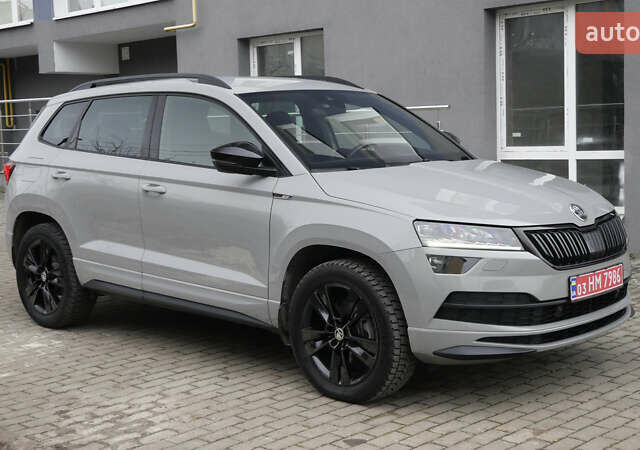 Сірий Шкода Karoq, об'ємом двигуна 0 л та пробігом 148 тис. км за 29990 $, фото 6 на Automoto.ua