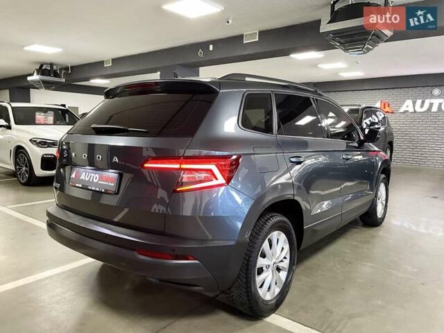 Сірий Шкода Karoq, об'ємом двигуна 1.5 л та пробігом 76 тис. км за 22900 $, фото 11 на Automoto.ua