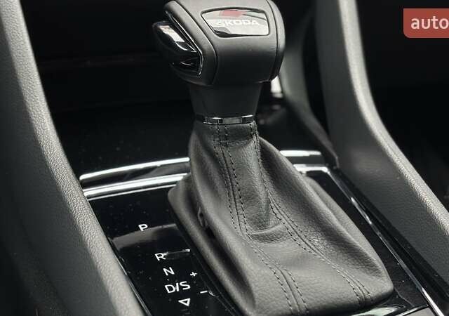 Сірий Шкода Karoq, об'ємом двигуна 1.4 л та пробігом 24 тис. км за 23000 $, фото 9 на Automoto.ua