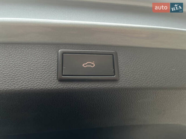 Серый Шкода Karoq, объемом двигателя 1.4 л и пробегом 152 тыс. км за 19500 $, фото 22 на Automoto.ua