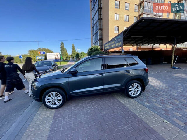 Серый Шкода Karoq, объемом двигателя 1.4 л и пробегом 72 тыс. км за 24200 $, фото 5 на Automoto.ua
