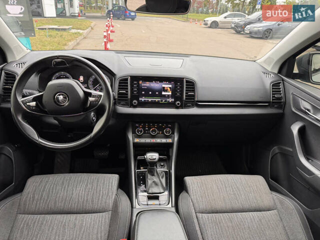 Сірий Шкода Karoq, об'ємом двигуна 1.4 л та пробігом 230 тис. км за 18200 $, фото 17 на Automoto.ua