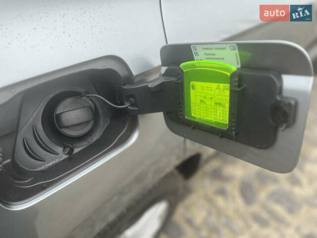 Серый Шкода Karoq, объемом двигателя 1.4 л и пробегом 152 тыс. км за 19500 $, фото 19 на Automoto.ua