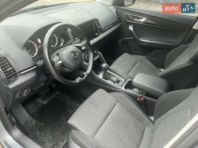 Серый Шкода Karoq, объемом двигателя 1.4 л и пробегом 152 тыс. км за 19500 $, фото 12 на Automoto.ua