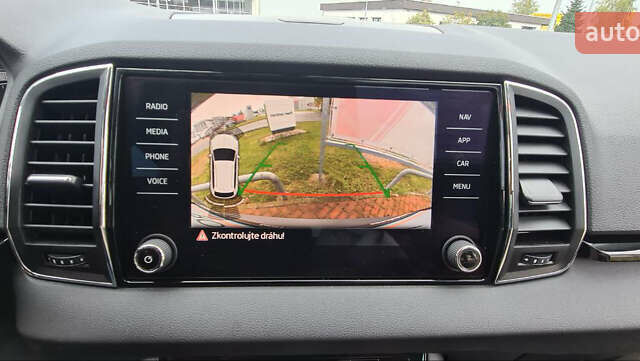 Серый Шкода Karoq, объемом двигателя 1.5 л и пробегом 23 тыс. км за 25100 $, фото 9 на Automoto.ua