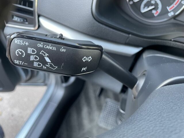 Сірий Шкода Karoq, об'ємом двигуна 1.4 л та пробігом 60 тис. км за 22500 $, фото 6 на Automoto.ua