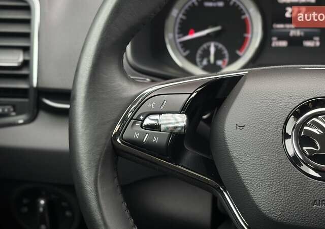 Сірий Шкода Karoq, об'ємом двигуна 1.4 л та пробігом 24 тис. км за 23000 $, фото 15 на Automoto.ua