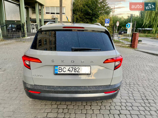 Сірий Шкода Karoq, об'ємом двигуна 1.6 л та пробігом 205 тис. км за 23000 $, фото 3 на Automoto.ua