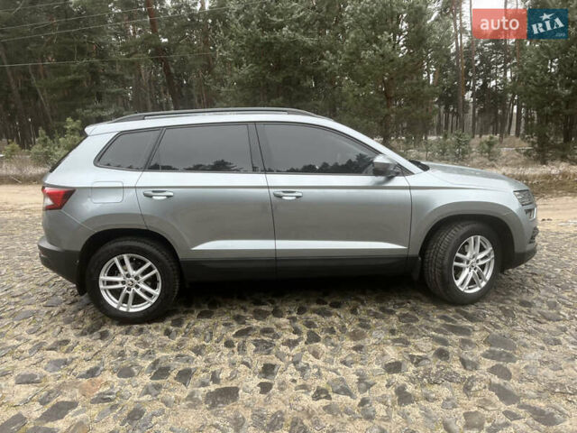 Серый Шкода Karoq, объемом двигателя 1.4 л и пробегом 152 тыс. км за 19500 $, фото 5 на Automoto.ua