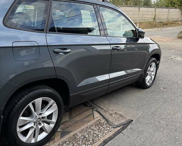 Сірий Шкода Karoq, об'ємом двигуна 1.4 л та пробігом 91 тис. км за 24000 $, фото 1 на Automoto.ua