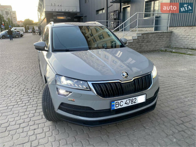 Сірий Шкода Karoq, об'ємом двигуна 1.6 л та пробігом 205 тис. км за 23000 $, фото 7 на Automoto.ua