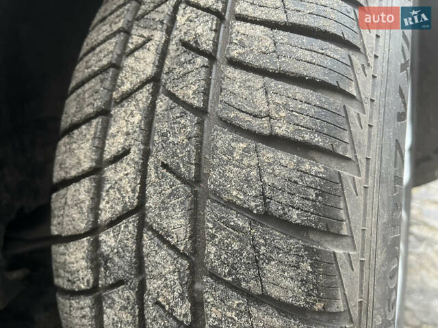 Серый Шкода Karoq, объемом двигателя 1.4 л и пробегом 152 тыс. км за 19500 $, фото 10 на Automoto.ua