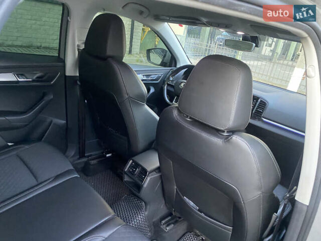 Сірий Шкода Karoq, об'ємом двигуна 1.6 л та пробігом 205 тис. км за 23000 $, фото 34 на Automoto.ua