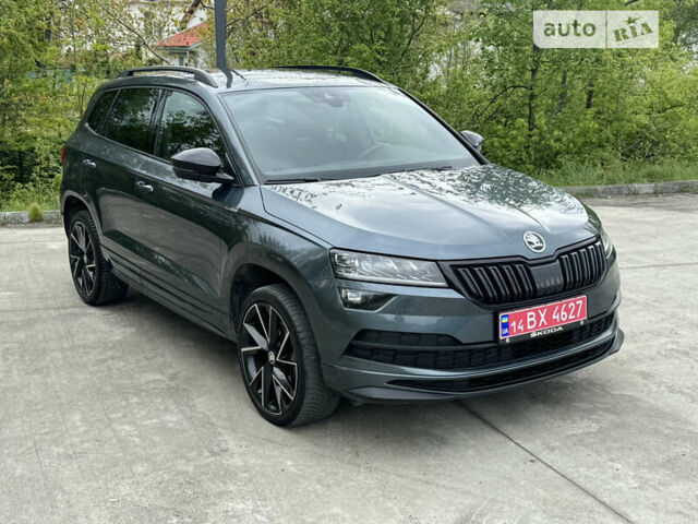 Сірий Шкода Karoq, об'ємом двигуна 1.6 л та пробігом 213 тис. км за 24499 $, фото 5 на Automoto.ua