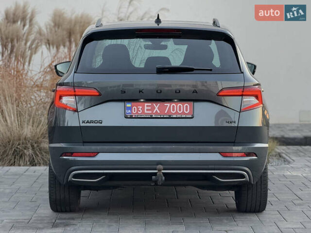 Серый Шкода Karoq, объемом двигателя 2 л и пробегом 165 тыс. км за 31300 $, фото 5 на Automoto.ua