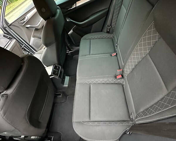 Серый Шкода Karoq, объемом двигателя 1.97 л и пробегом 144 тыс. км за 23650 $, фото 2 на Automoto.ua