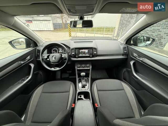 Серый Шкода Karoq, объемом двигателя 1.4 л и пробегом 47 тыс. км за 21800 $, фото 65 на Automoto.ua