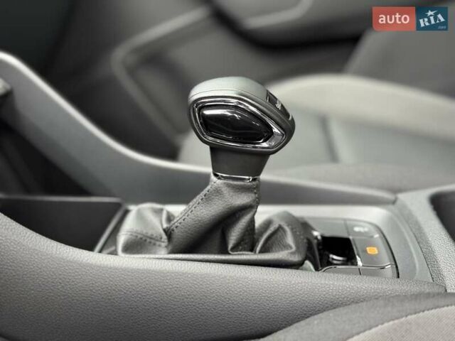 Серый Шкода Karoq, объемом двигателя 1.4 л и пробегом 47 тыс. км за 21800 $, фото 46 на Automoto.ua