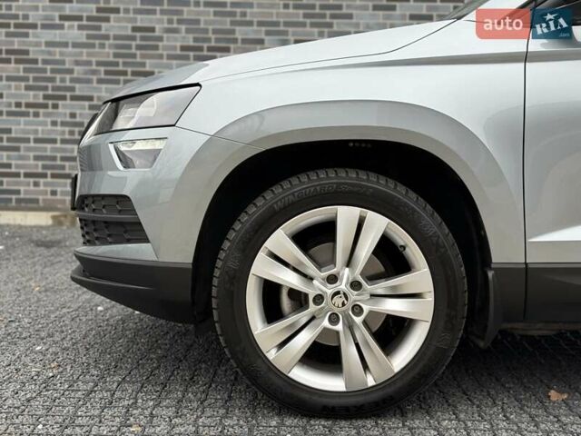 Серый Шкода Karoq, объемом двигателя 1.4 л и пробегом 47 тыс. км за 21800 $, фото 7 на Automoto.ua