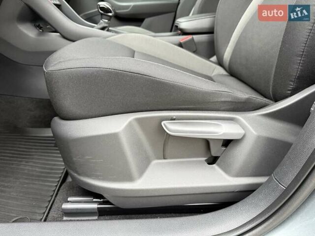 Серый Шкода Karoq, объемом двигателя 1.4 л и пробегом 47 тыс. км за 21800 $, фото 41 на Automoto.ua