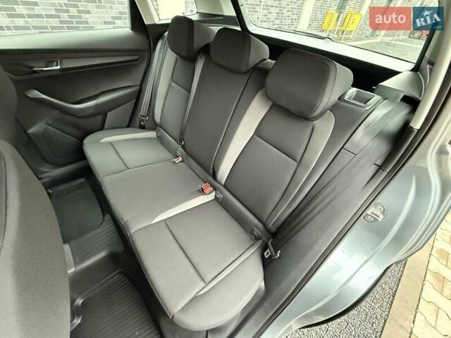 Серый Шкода Karoq, объемом двигателя 1.4 л и пробегом 47 тыс. км за 21800 $, фото 52 на Automoto.ua