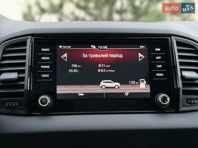 Серый Шкода Karoq, объемом двигателя 2 л и пробегом 165 тыс. км за 31300 $, фото 78 на Automoto.ua