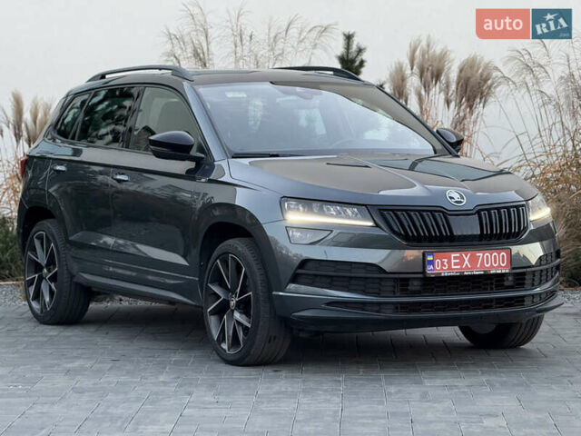 Серый Шкода Karoq, объемом двигателя 2 л и пробегом 165 тыс. км за 31300 $, фото 7 на Automoto.ua