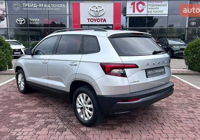 Сірий Шкода Karoq, об'ємом двигуна 1.4 л та пробігом 98 тис. км за 22300 $, фото 1 на Automoto.ua