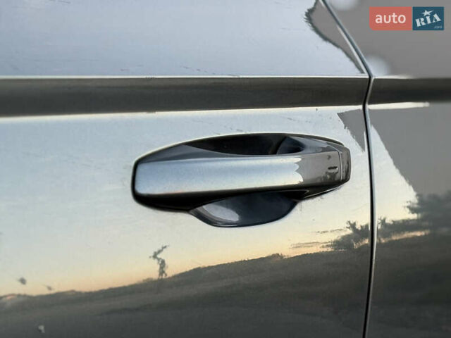 Серый Шкода Karoq, объемом двигателя 2 л и пробегом 165 тыс. км за 31300 $, фото 22 на Automoto.ua