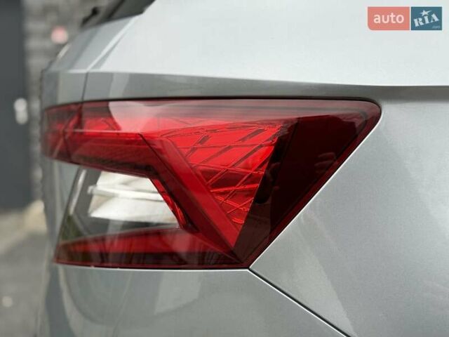 Серый Шкода Karoq, объемом двигателя 1.4 л и пробегом 47 тыс. км за 21800 $, фото 25 на Automoto.ua