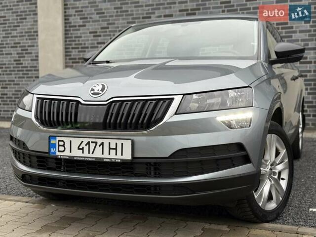 Серый Шкода Karoq, объемом двигателя 1.4 л и пробегом 47 тыс. км за 21800 $, фото 2 на Automoto.ua
