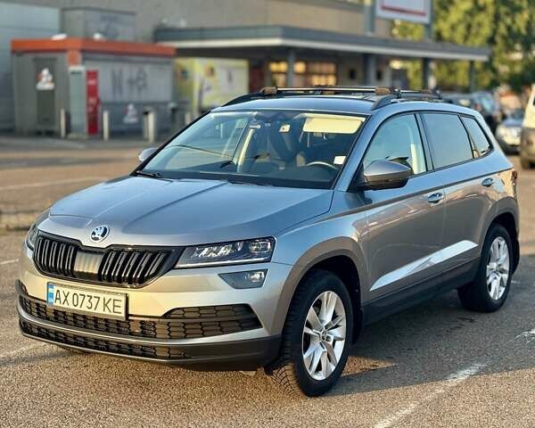 Серый Шкода Karoq, объемом двигателя 1.4 л и пробегом 49 тыс. км за 29000 $, фото 5 на Automoto.ua