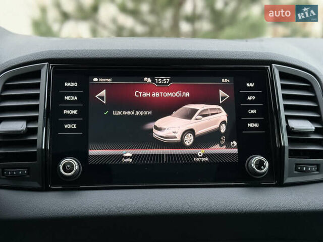 Серый Шкода Karoq, объемом двигателя 2 л и пробегом 165 тыс. км за 31300 $, фото 77 на Automoto.ua