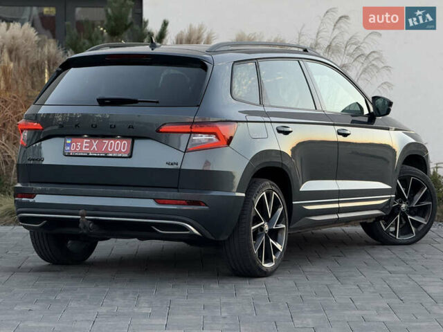 Серый Шкода Karoq, объемом двигателя 2 л и пробегом 165 тыс. км за 31300 $, фото 16 на Automoto.ua