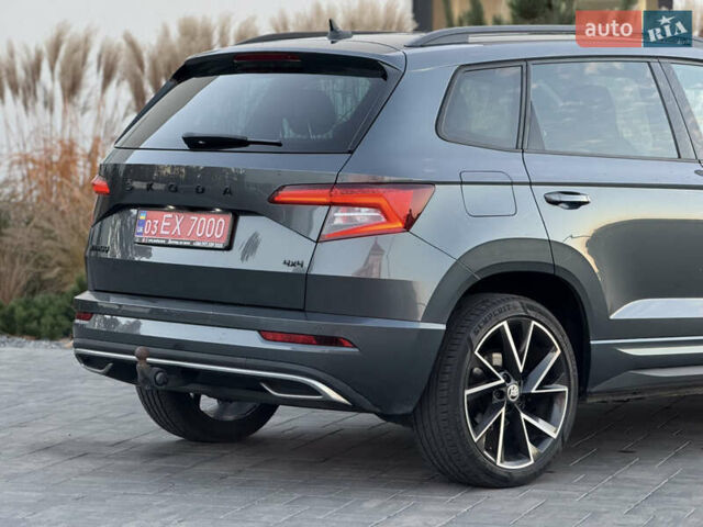 Серый Шкода Karoq, объемом двигателя 2 л и пробегом 165 тыс. км за 31300 $, фото 25 на Automoto.ua